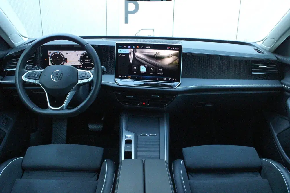 Volkswagen Passat 1.5 eHybrid 204pk Business uit 2026, foto 5