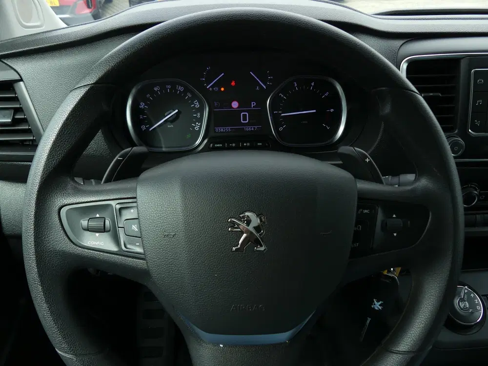 Peugeot Expert 2.0 BlueHDI 180 EAT-8 S&S DC 6 PERSOONS uit 2023, foto 13
