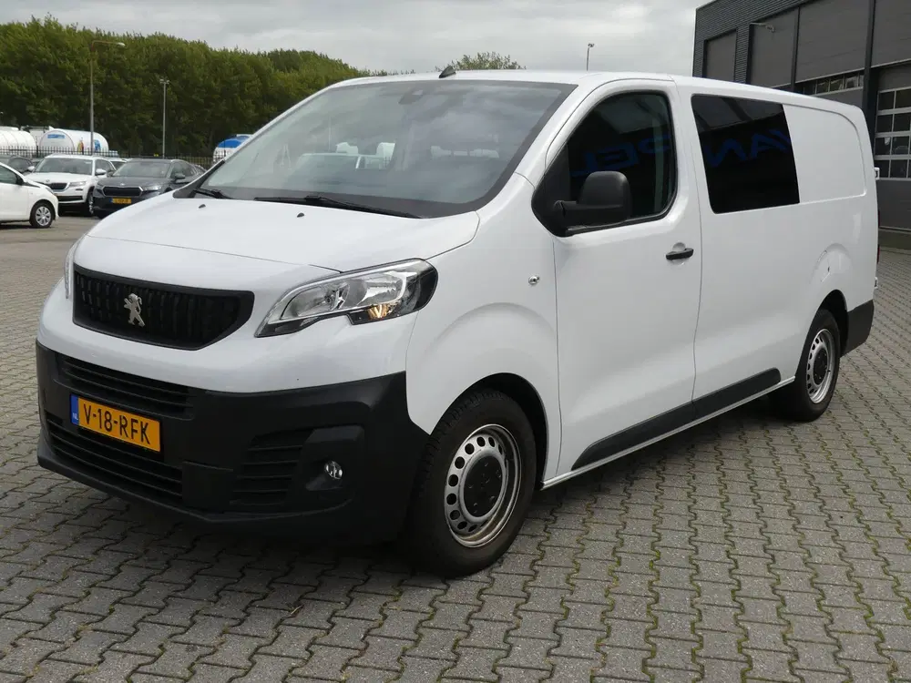 Peugeot Expert 2.0 BlueHDI 180 EAT-8 S&S DC 6 PERSOONS uit 2023, foto 2