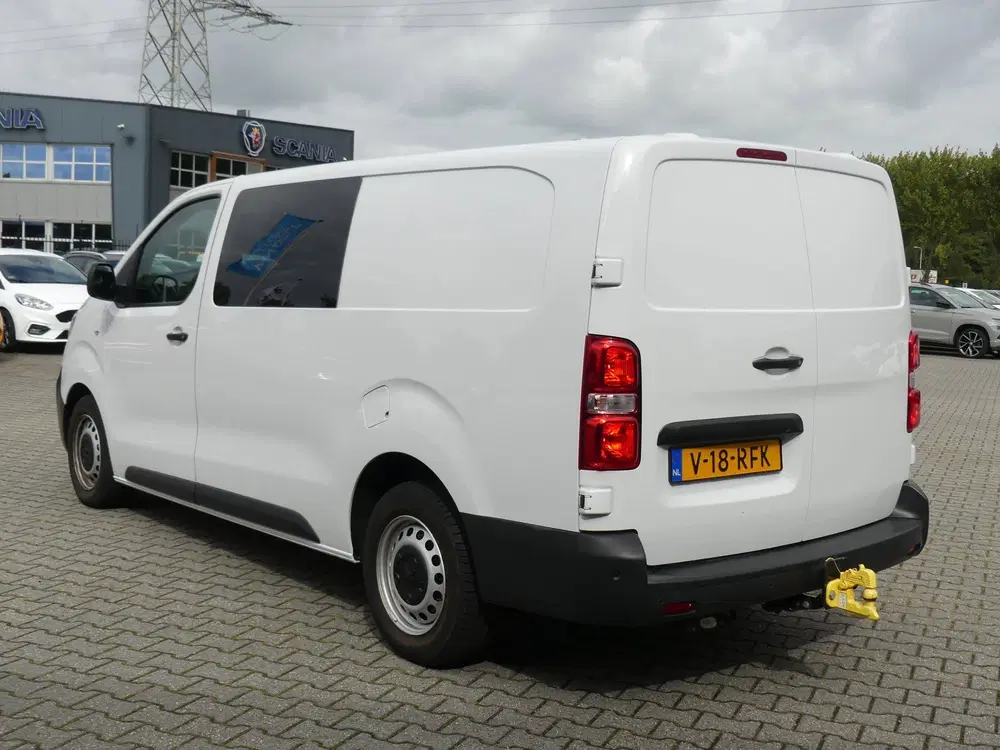 Peugeot Expert 2.0 BlueHDI 180 EAT-8 S&S DC 6 PERSOONS uit 2023, foto 4