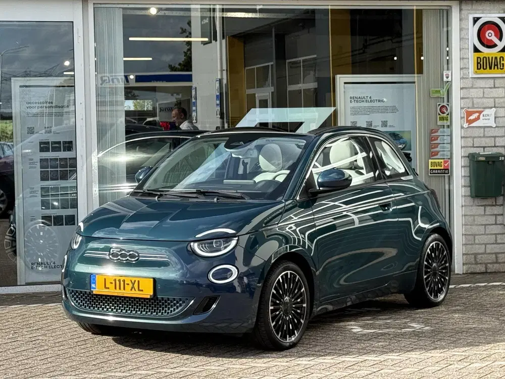 Fiat 500e La Prima 42 kWh uit 2021, foto 2