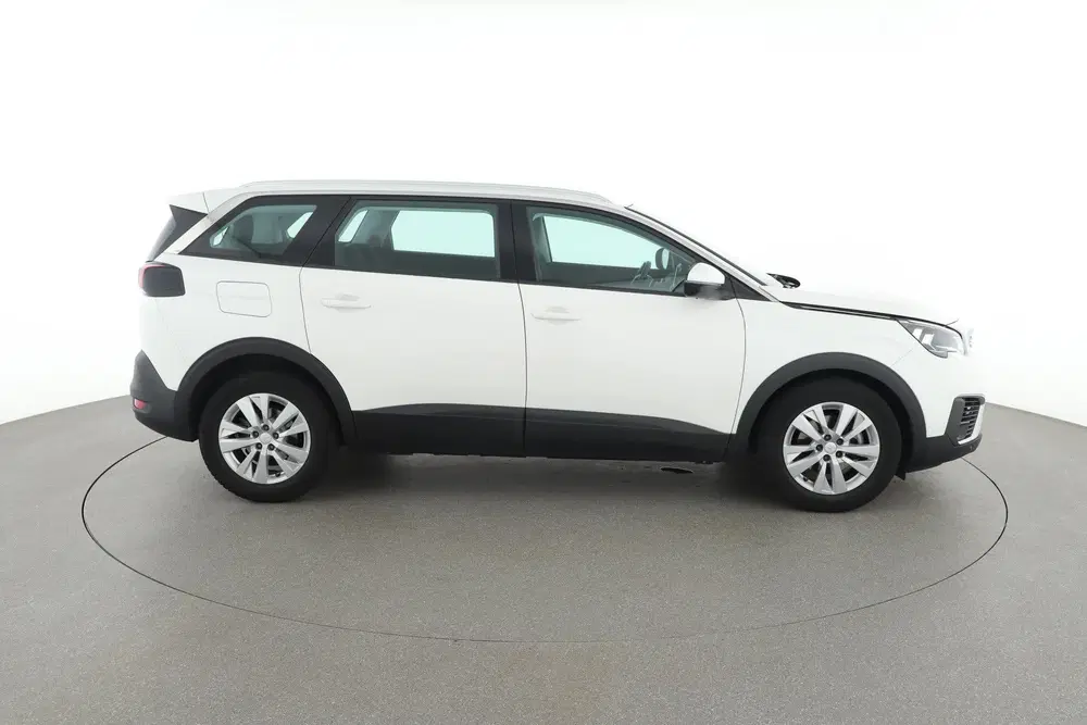 Peugeot 5008 5008 1.2 PureTech Active uit 2019, foto 7
