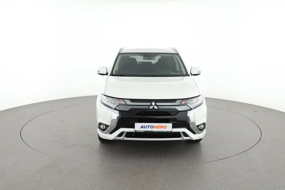 Mitsubishi Outlander 2.4 PHEV Intense+ uit 2021, foto 9