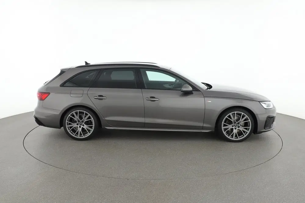 Audi A4 35 TFSI S edition uit 2022, foto 7