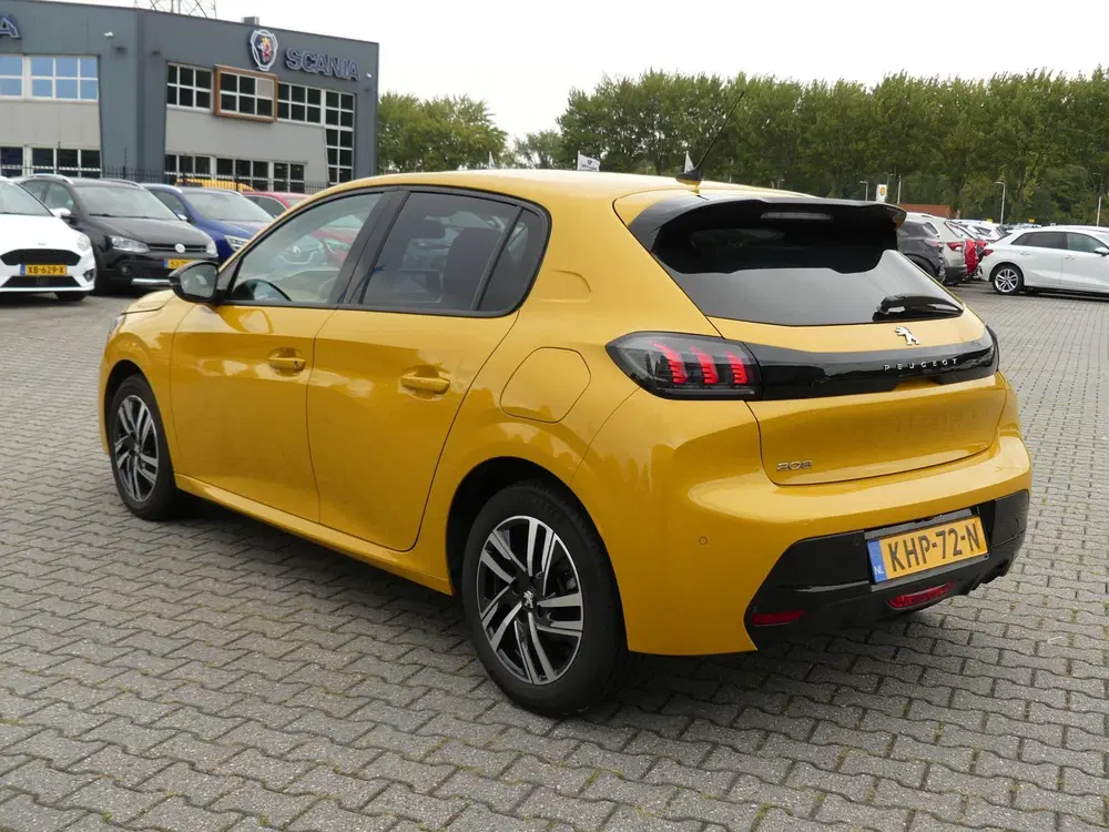 Peugeot 208 1.2 PureTech EAT-8 Allure Pack uit 2023, foto 4