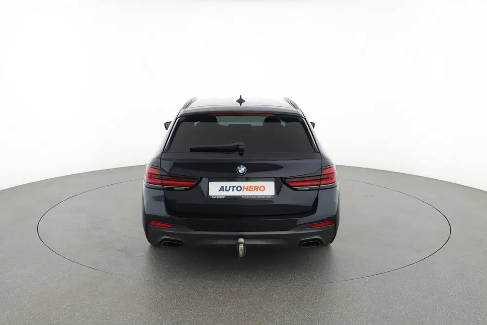 BMW 5-serie 5 Serie Touring 530i High Executive Editio uit 2020, foto 6
