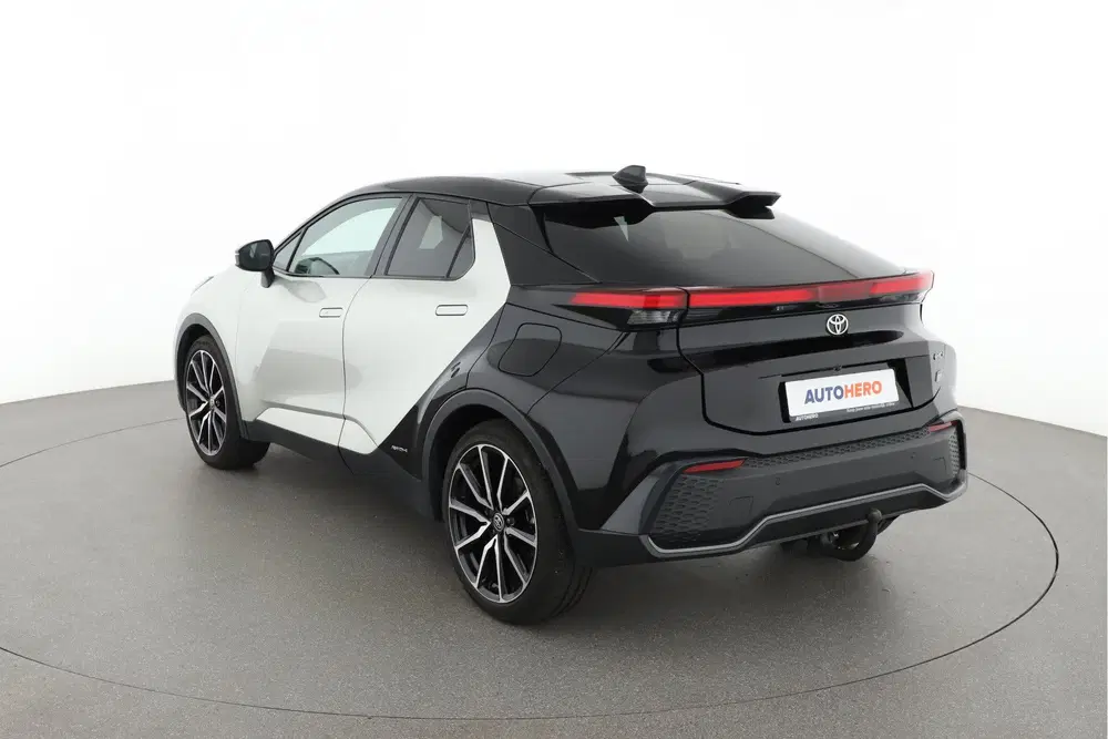 Toyota C-HR 2.0 Hybrid 200 GR SPORT Première Edition uit 2024, foto 4