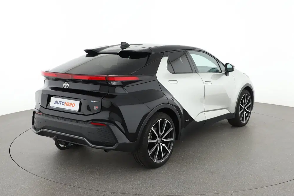 Toyota C-HR 2.0 Hybrid 200 GR SPORT Première Edition uit 2024, foto 6