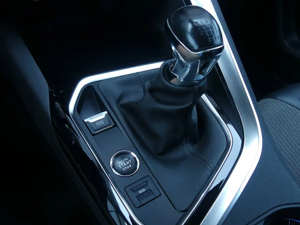 Peugeot 5008 1.2 PureTech Blue Lease Allure 7P uit 2021, foto 14