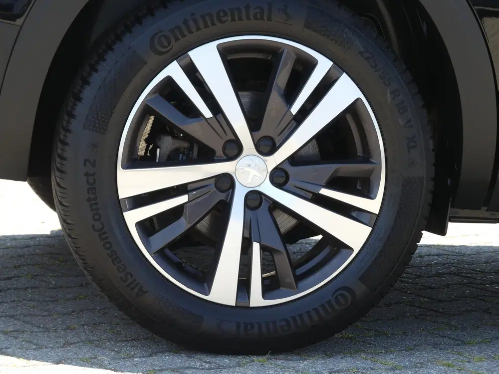 Peugeot 5008 1.2 PureTech Blue Lease Allure 7P uit 2021, foto 7