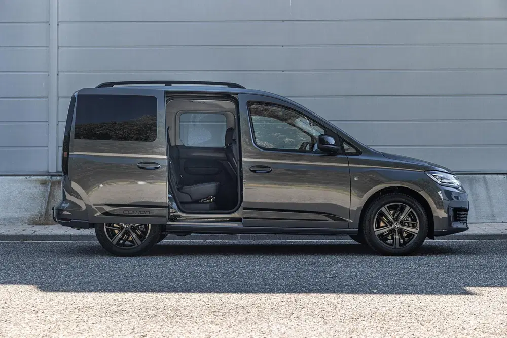 Volkswagen Caddy 1.5 TSI 150pk DSG Hybride Limited Edi uit 2026, foto 3