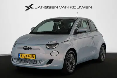 Fiat 500 Icon 42 kWh LED Camera Keyless Apple CarPl uit 2020