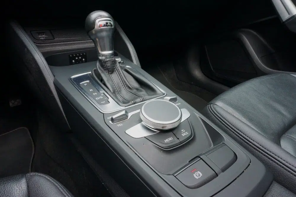 Audi Q2 35 TFSI S-Edition (bj 2020 uit 2020, foto 13