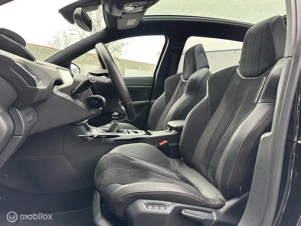 Peugeot 308 1.6 PureTech GTi uit 2021, foto 10