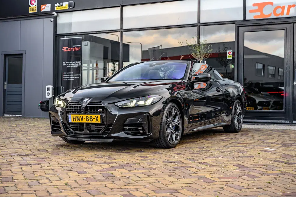 BMW 4-serie M440i xDrive uit 2024, foto 4