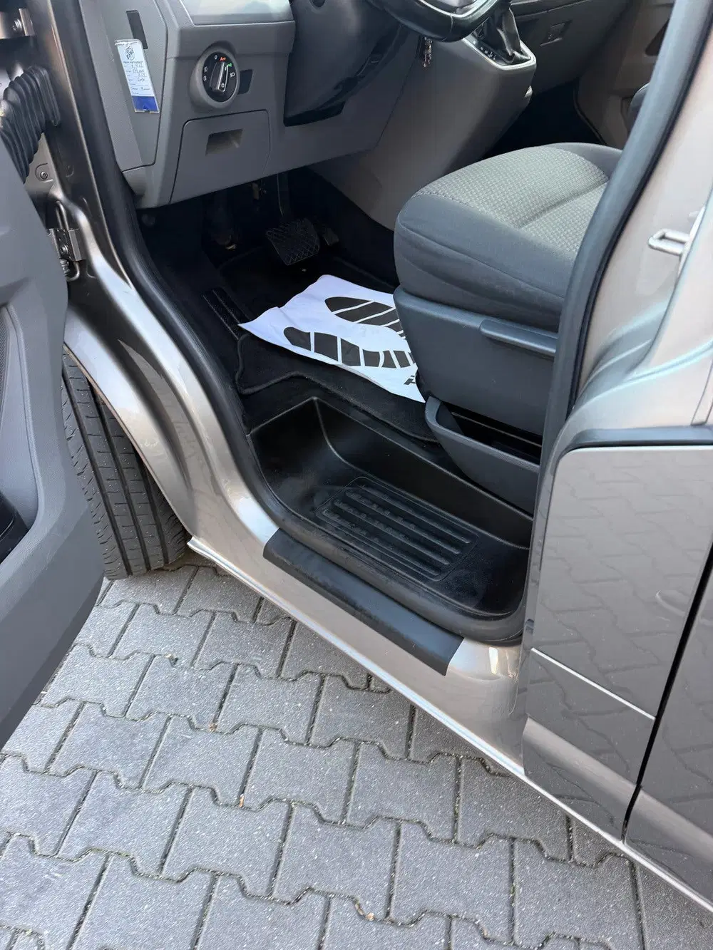 Volkswagen Transporter GB 2.0 TDI 150pk L2h1 340 uit 2020, foto 11