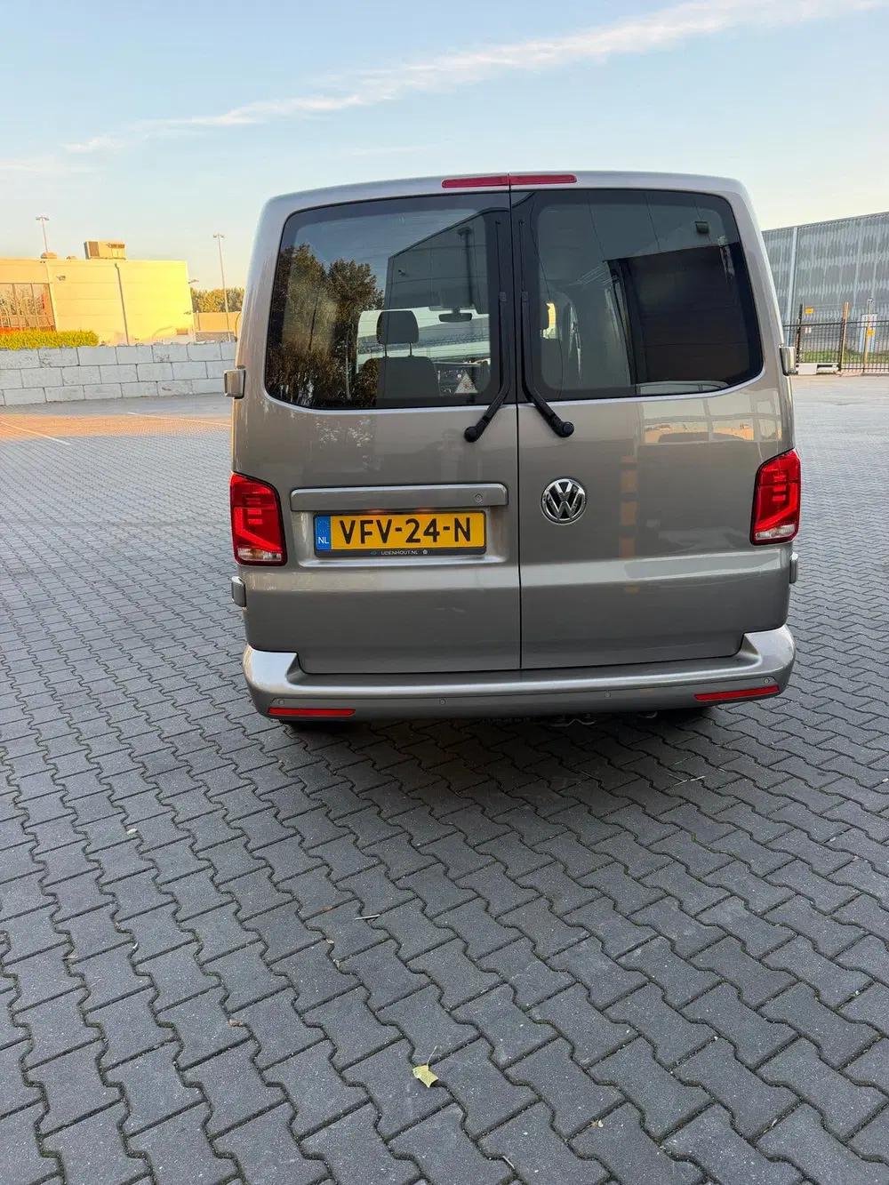 Volkswagen Transporter GB 2.0 TDI 150pk L2h1 340 uit 2020, foto 8