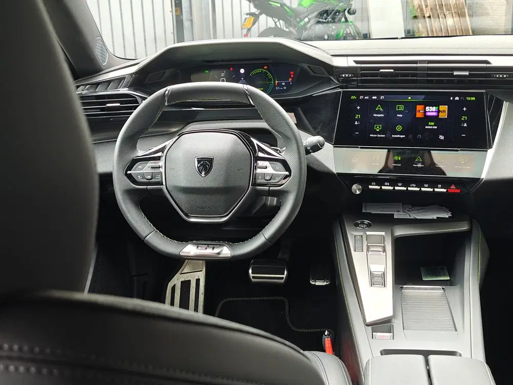 Peugeot 308 1.2 Hybrid 145 e-DCS6 GT uit 2025, foto 15