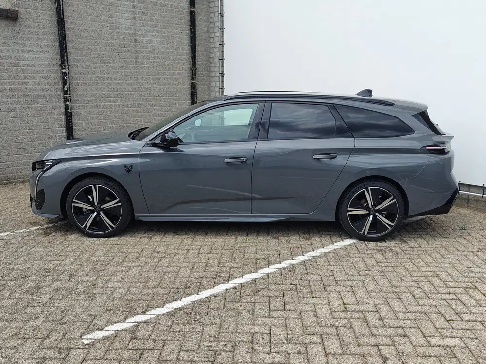 Peugeot 308 1.2 Hybrid 145 e-DCS6 GT uit 2025, foto 6