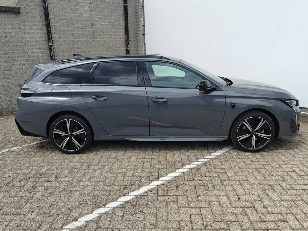 Peugeot 308 1.2 Hybrid 145 e-DCS6 GT uit 2025, foto 9