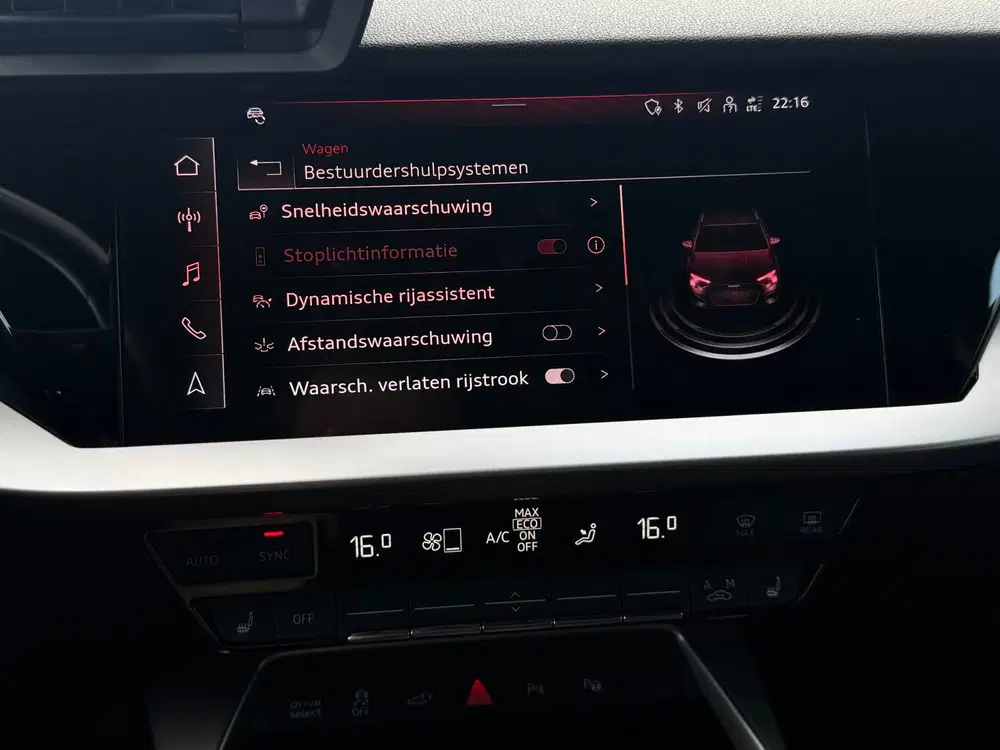 Audi A3 45 TFSI e S-line uit 2021, foto 12