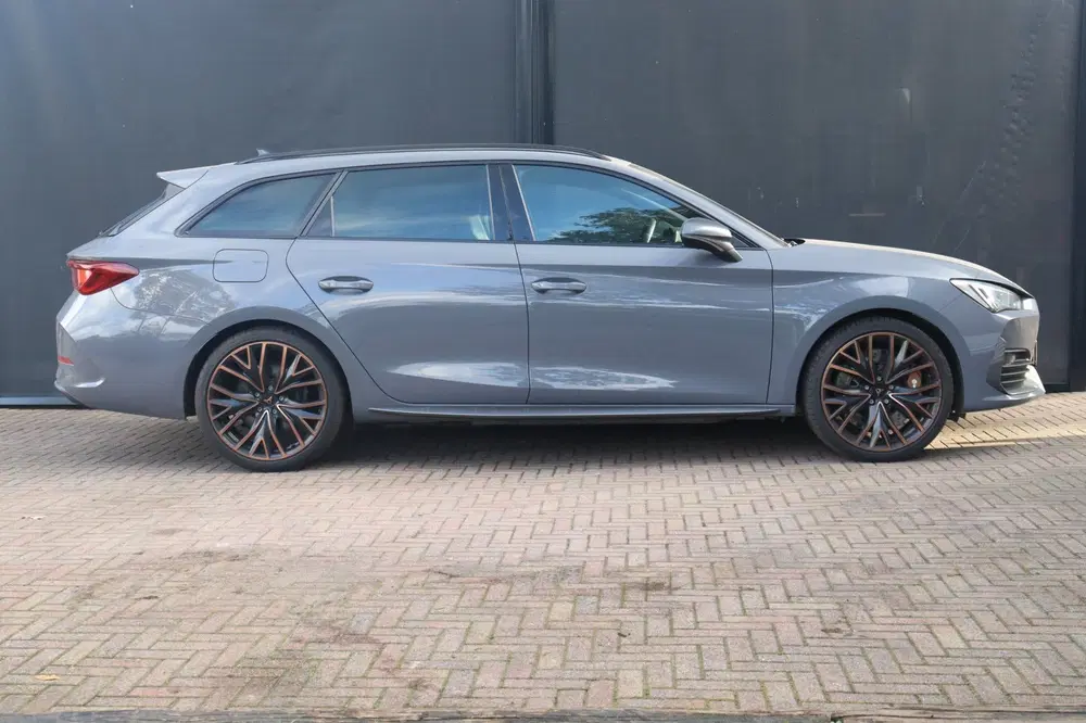 Cupra Leon 1.4 e-Hybrid VZ DSG 245PK uit 2022, foto 6