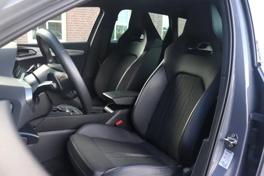 Cupra Leon 1.4 e-Hybrid VZ DSG 245PK uit 2022, foto 8