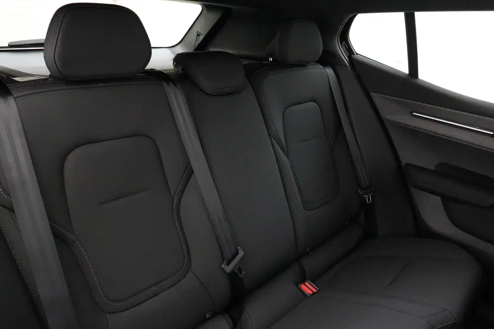 Volvo EX30 P3 LONG RANGE PLUS EUROPA 69 kWh -HARMAN uit 2026, foto 14