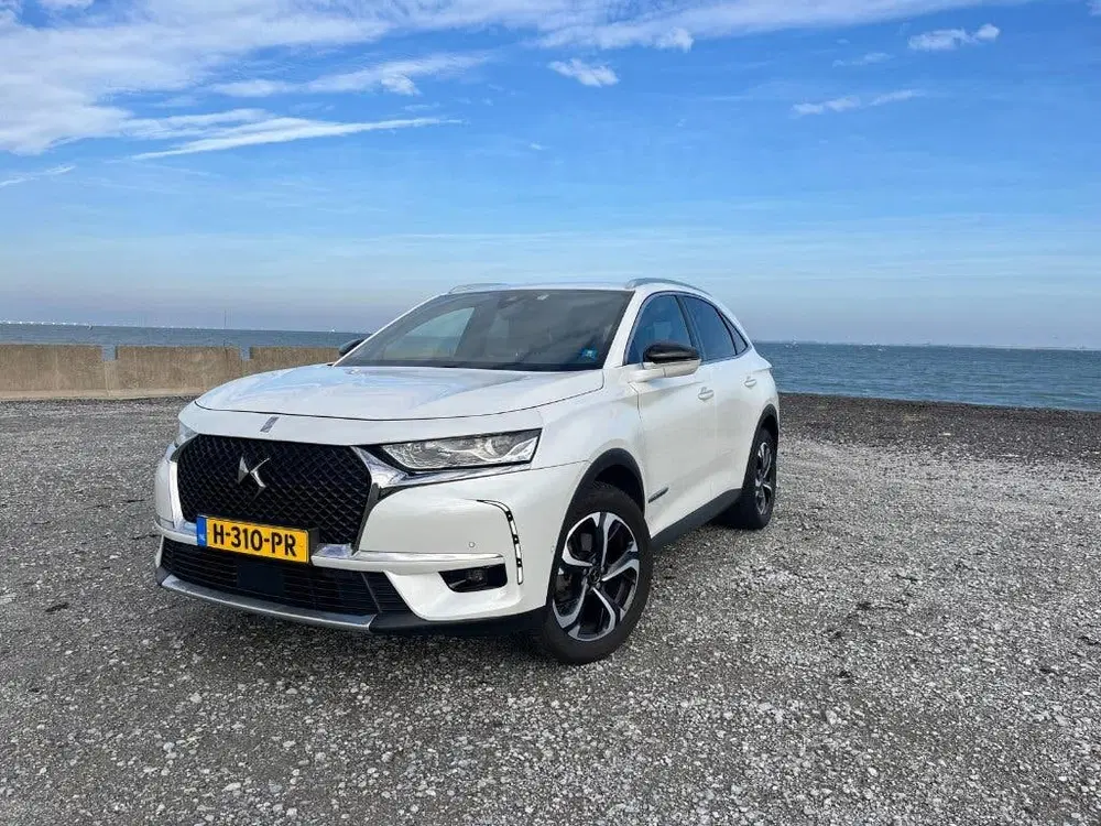 DS Automobiles DS 7 Crossback DS 7 1.2 Puretech 130pk 2020 parelmoer wit uit 2020