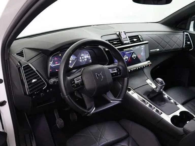 DS Automobiles DS 7 Crossback DS 7 1.2 Puretech 130pk 2020 parelmoer wit uit 2020, foto 10