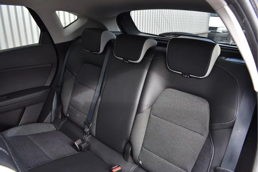 Renault Captur 1.0 TCe 90 Intens Virtual cockpit uit 2023, foto 12