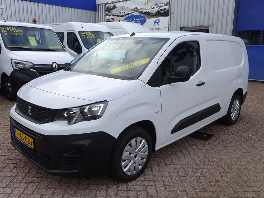 Peugeot Partner 1.5 BlueHDi 100 S&S L2 LONG AIRCO NAVIGATI uit 2024, foto 2