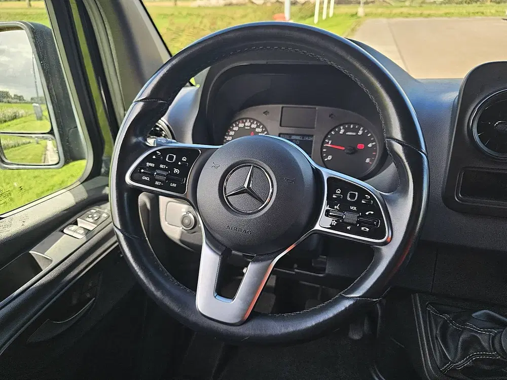 Mercedes-Benz Sprinter 317 L2H2 Navi Mbux Airco Navi Camera uit 2023, foto 10
