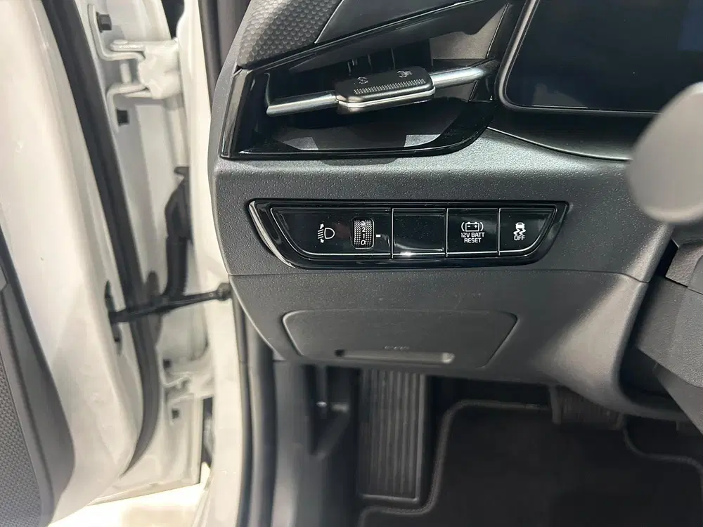 Kia Niro 1.6 GDi Hybrid 129pk DCT6 DynamicLine uit 2025, foto 14