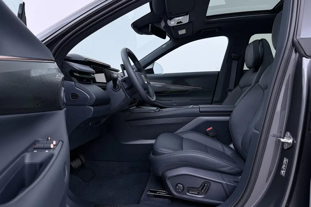 Lynk & Co 08 Lynk&co 08 1.5 Core uit 2026, foto 3