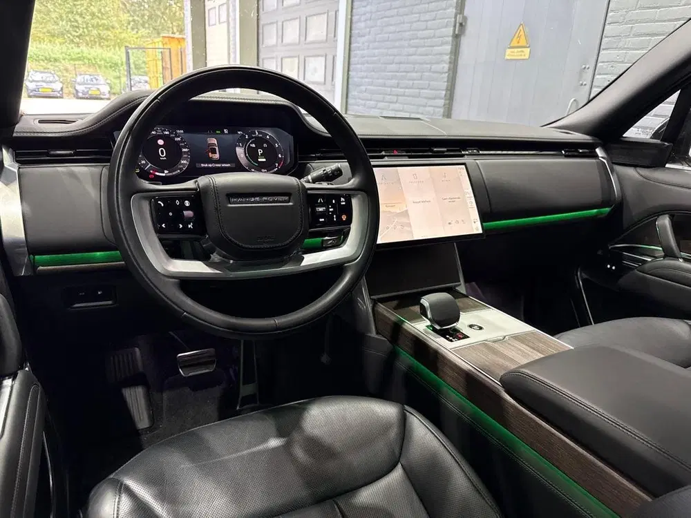 Land Rover Range Rover P550e Autobiography uit 2025, foto 5