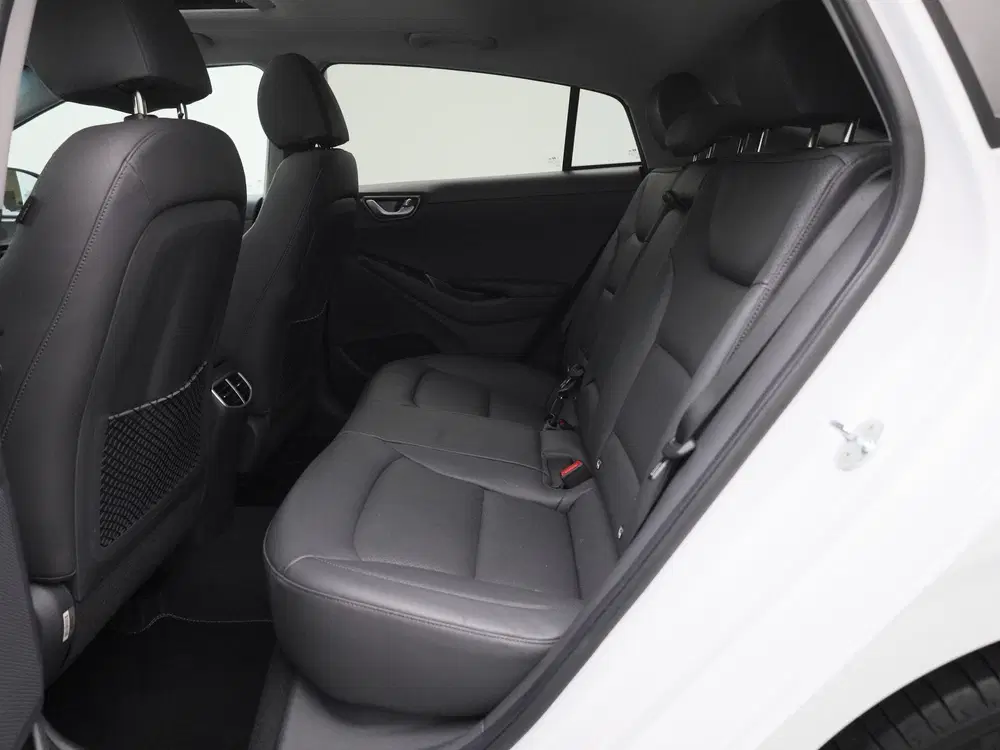 Hyundai IONIQ Premium EV 38 kWh uit 2021, foto 12