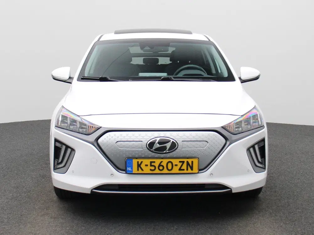 Hyundai IONIQ Premium EV 38 kWh uit 2021, foto 3