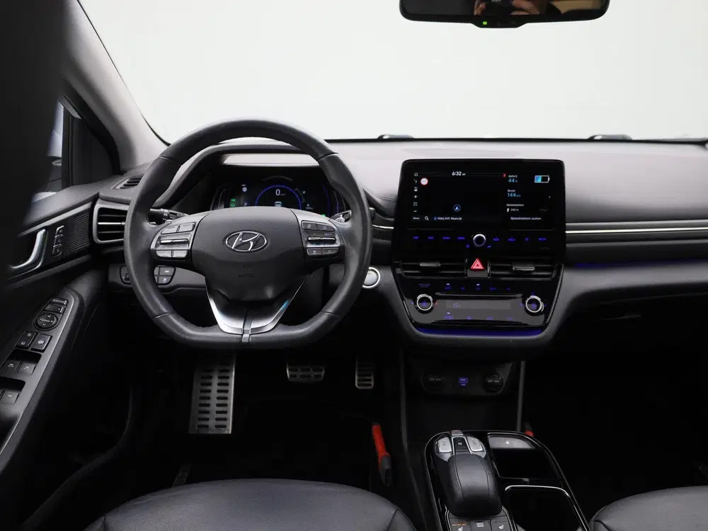 Hyundai IONIQ Premium EV 38 kWh uit 2021, foto 7