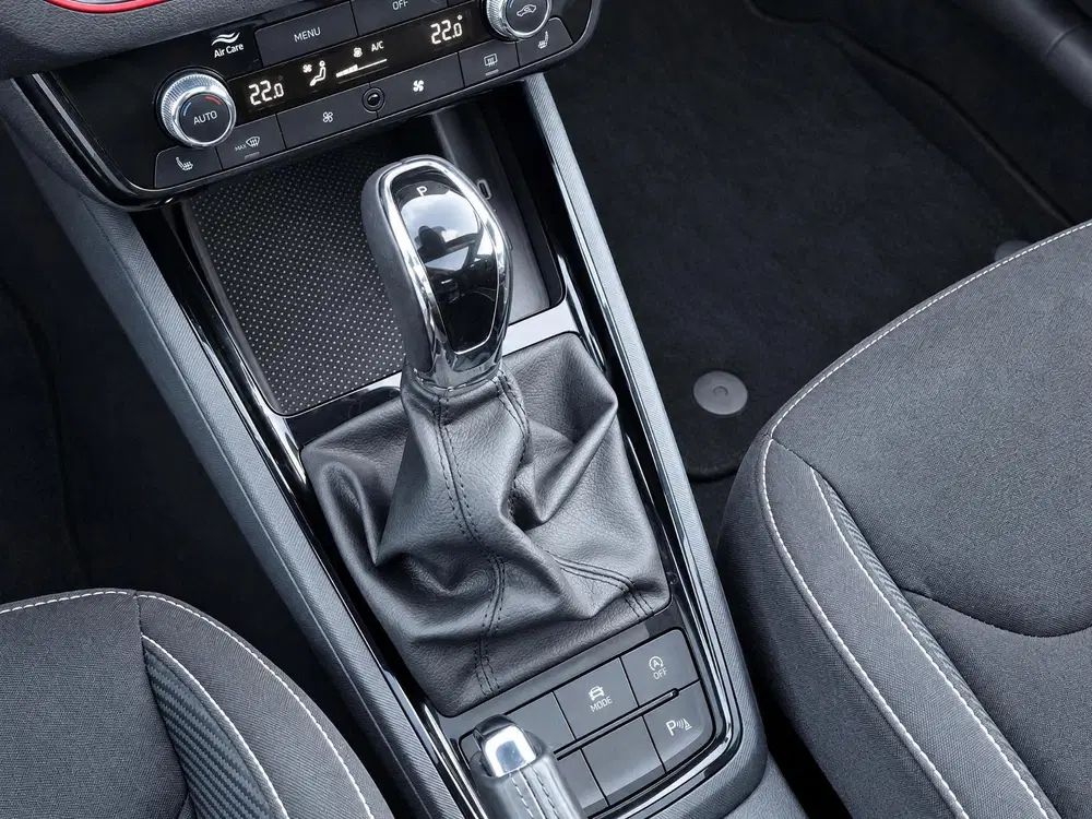 Skoda Kamiq 1.0 TSI Monte Carlo uit 2025, foto 15