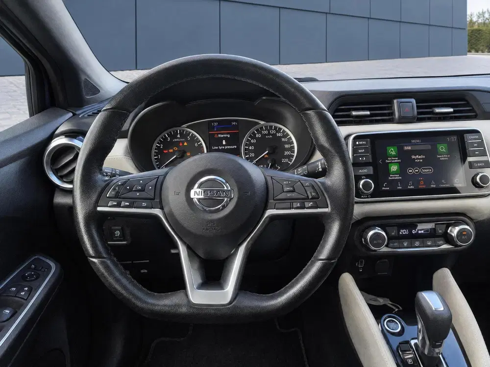 Nissan Micra 1.0 IG-T N-Connecta uit 2020, foto 12