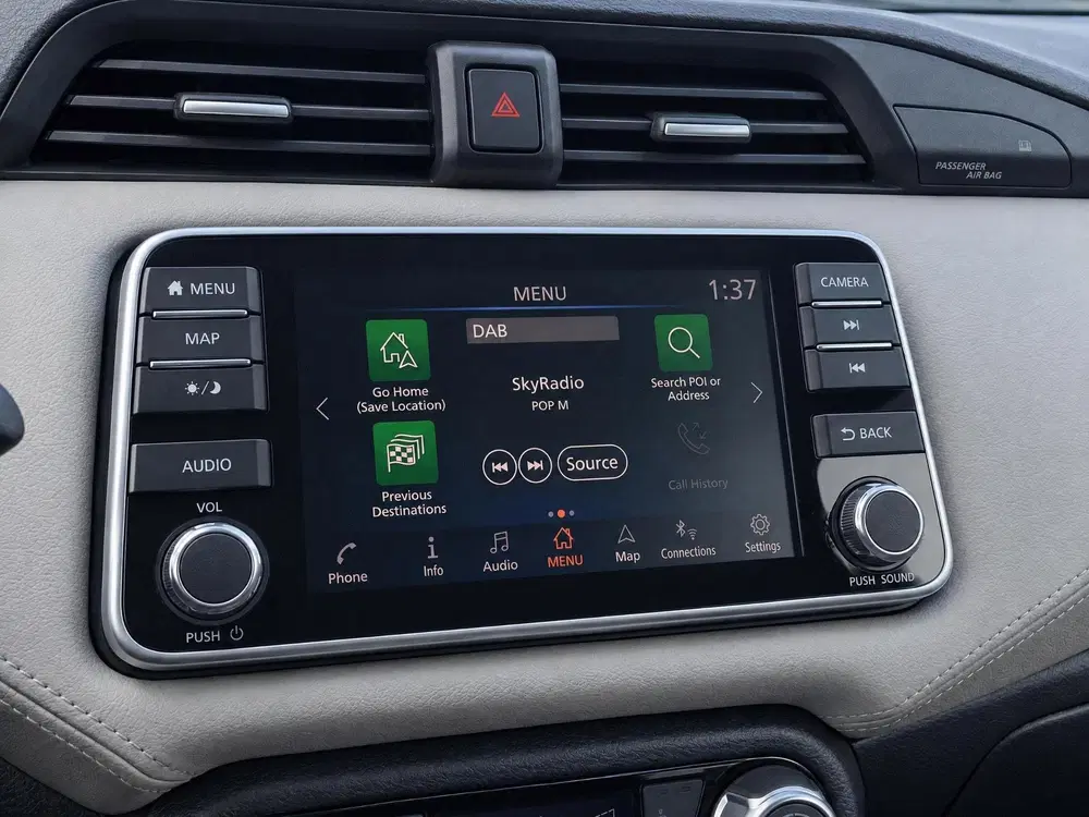 Nissan Micra 1.0 IG-T N-Connecta uit 2020, foto 14