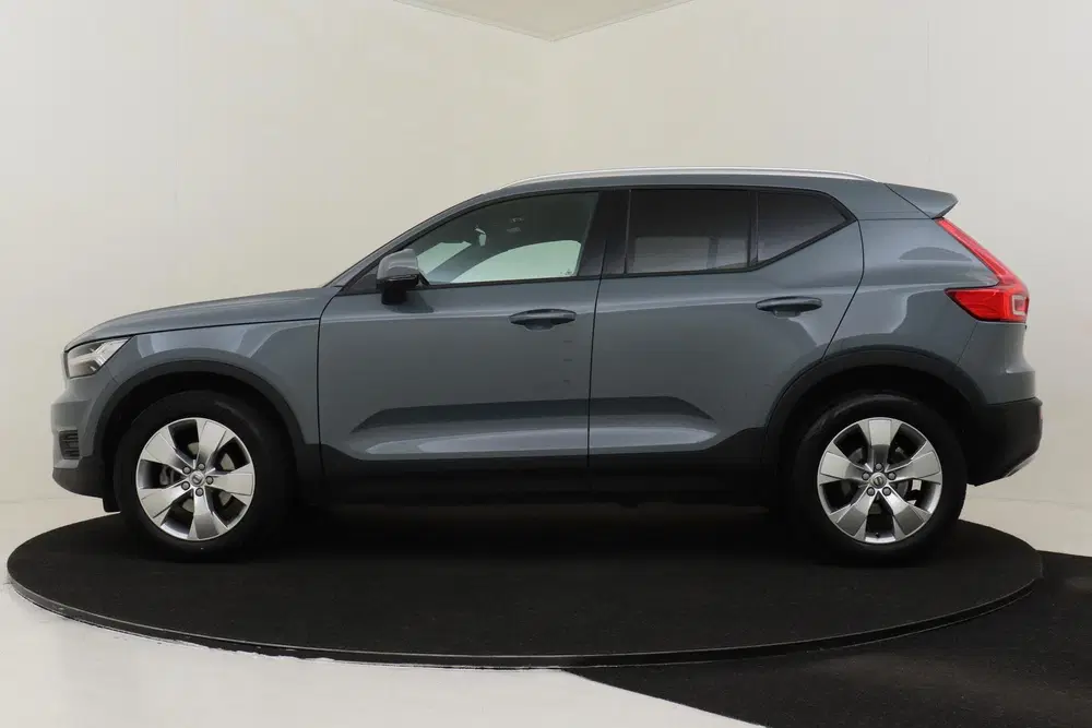 Volvo XC40 T3 AUT. MOMENTUM PRO -PANO.DAK uit 2019, foto 7
