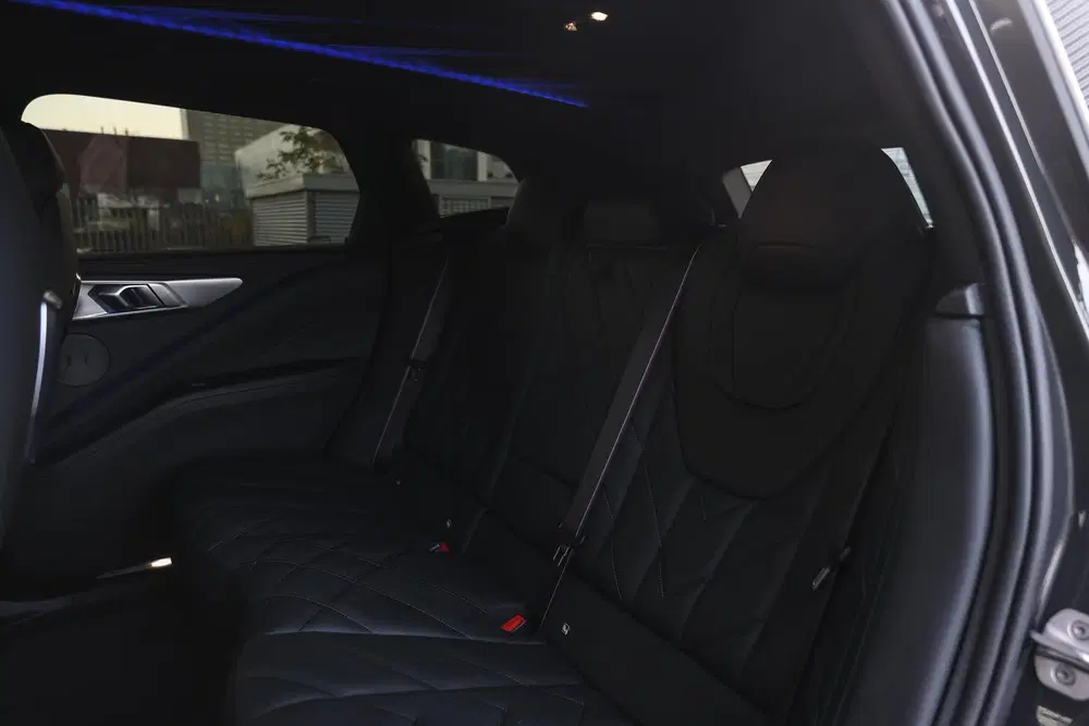 BMW XM 50e High Executive Automaat uit 2025, foto 10