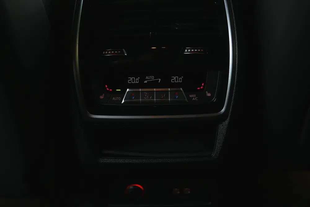BMW XM 50e High Executive Automaat uit 2025, foto 11