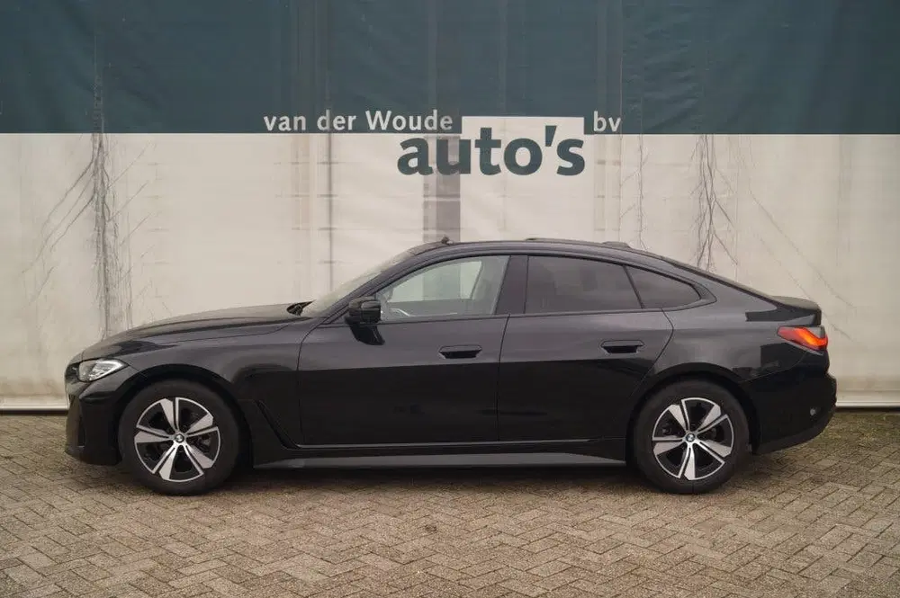 BMW 4-serie 4-serie Gran Coupé 420i Business Edition P uit 2022
