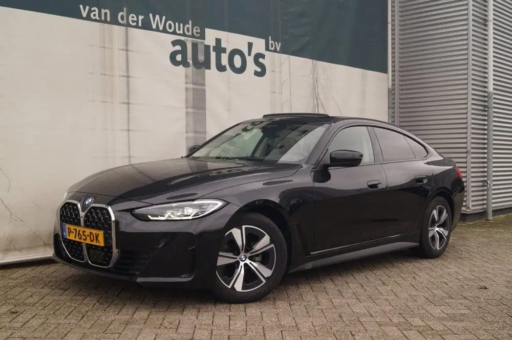 BMW 4-serie 4-serie Gran Coupé 420i Business Edition P uit 2022, foto 3