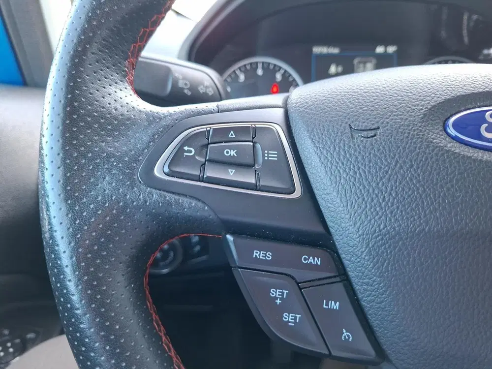 Ford EcoSport 1.0 EcoBoost ST-Line uit 2022, foto 15