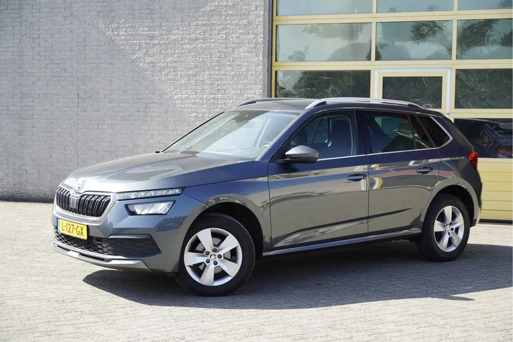 Skoda Kamiq 1.0 TSI Ambition BJ2021 Lmv 16" uit 2021, foto 2