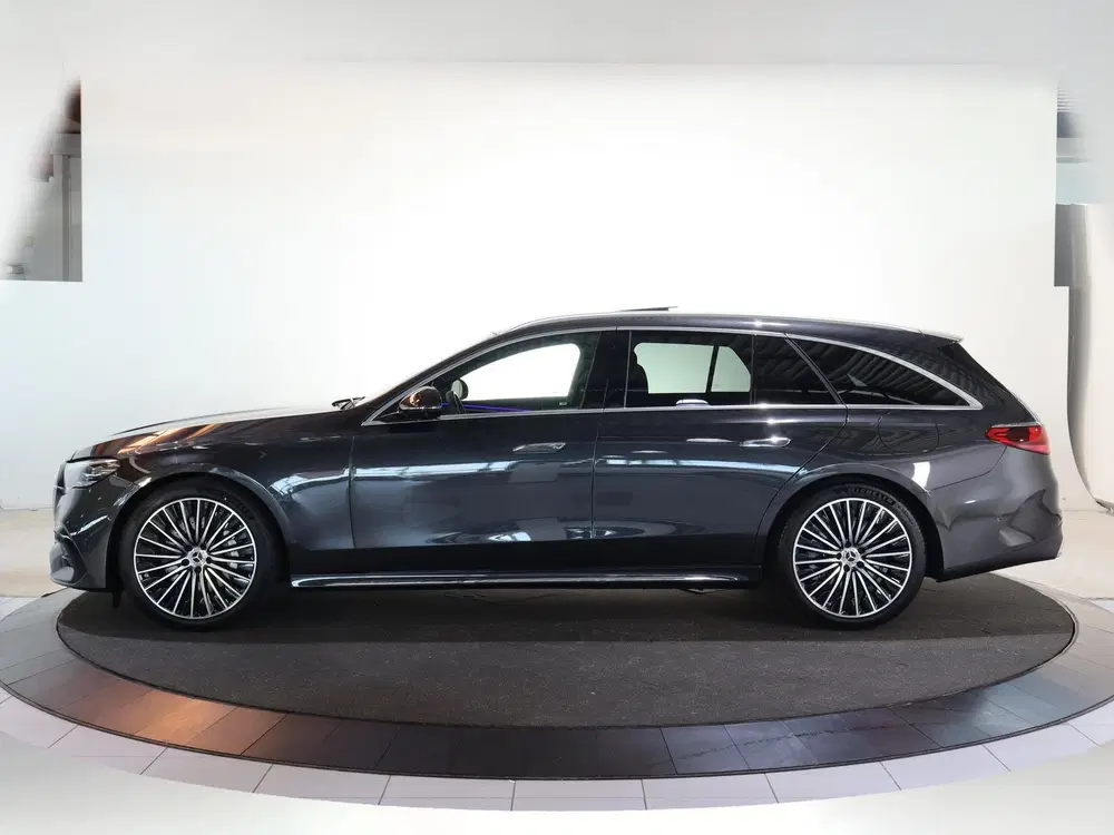 Mercedes-Benz E-Klasse 300e Sport Edition uit 2026, foto 5